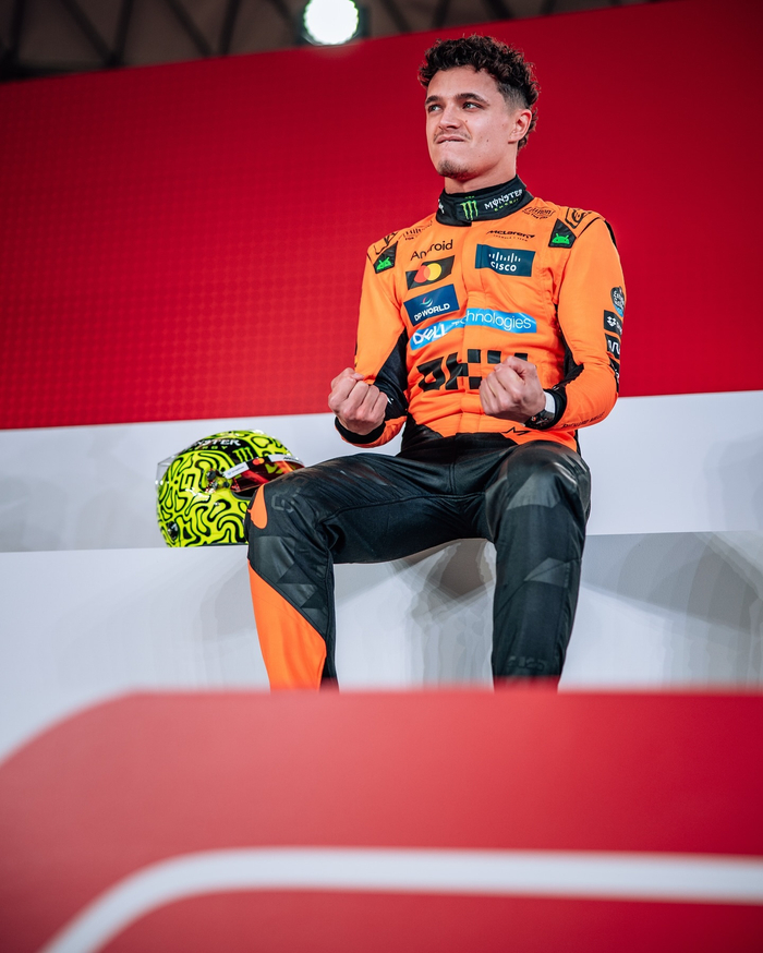 梅赛德斯鏖战索伯车队,诺里斯高光表现 梅赛德斯鏖战索伯车队,诺里斯高光表现