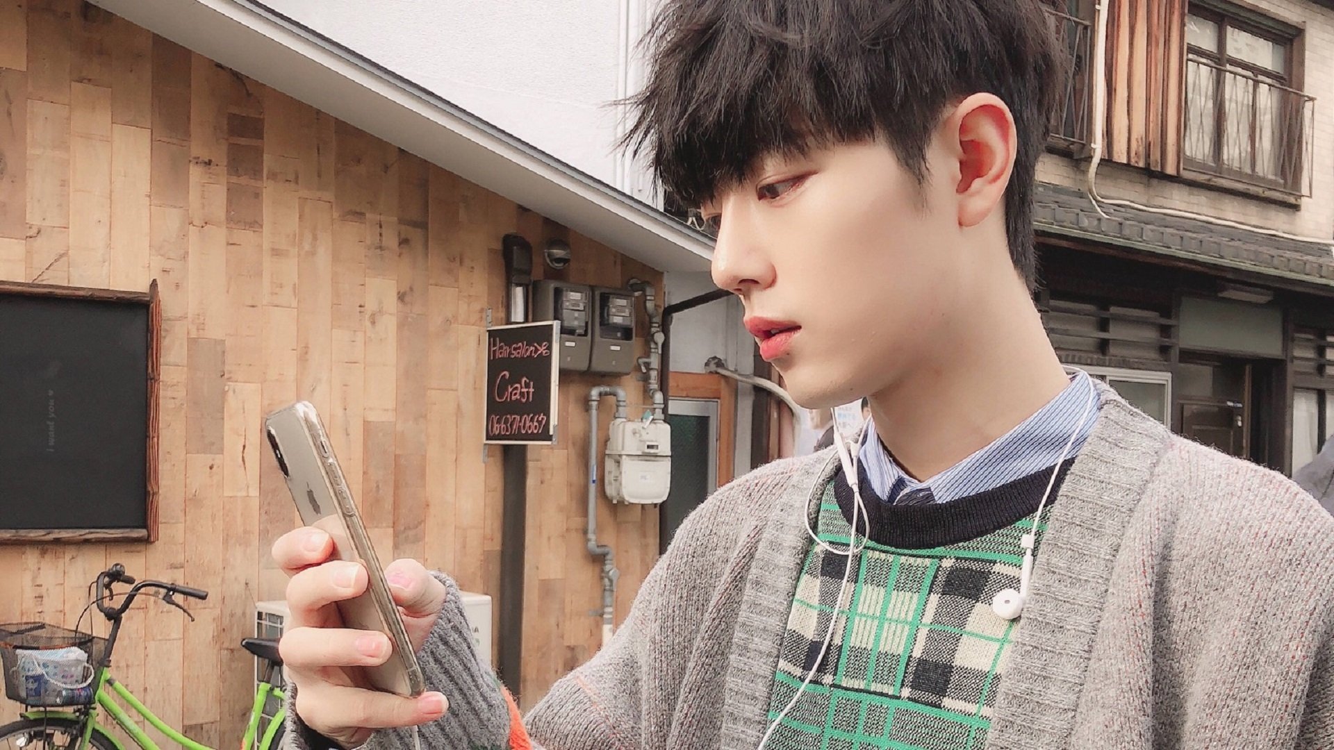 虚拟巅峰战,喀麦隆挪威联队鏖战诺坎普,阿劳霍一夫当关捍卫铁血王座