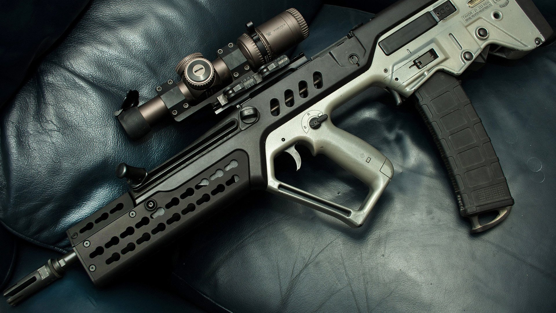 王者归来！欧冠淘汰赛之夜，内马尔以一记绝杀带领巴黎圣日耳曼逆风翻盘