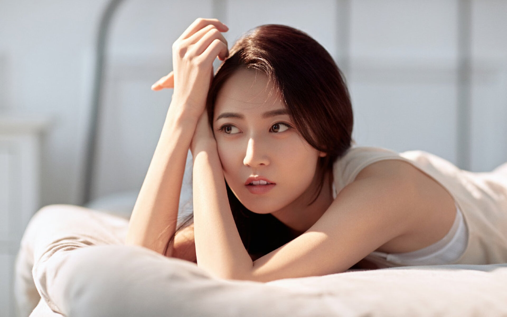 驶向巅峰,英格拉姆如F1车手般接管比赛,湖人强势晋级篮网