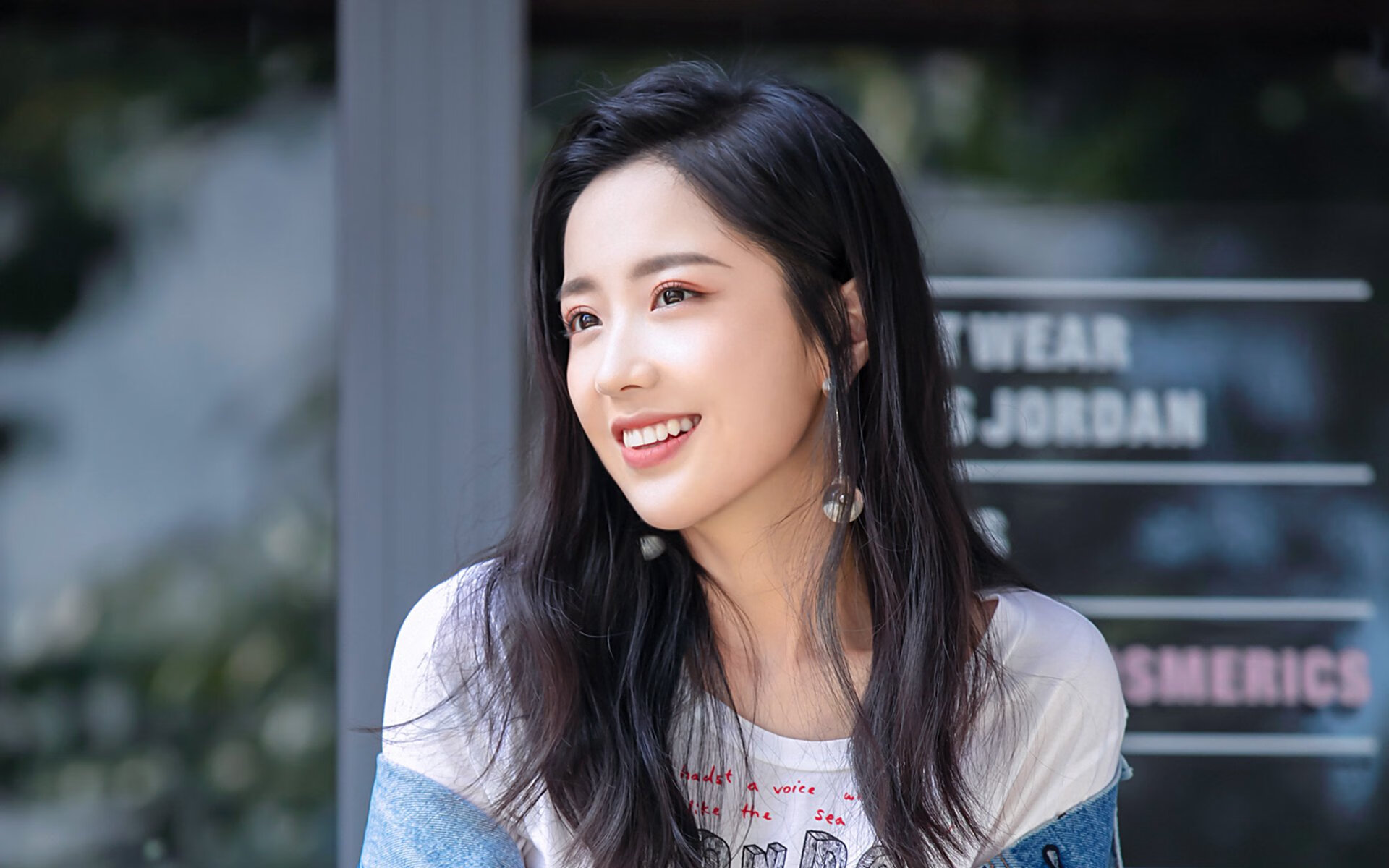 改写剧本的0.1秒，当骑士与马刺的世界排名之战，终结于一声叹息与狂欢