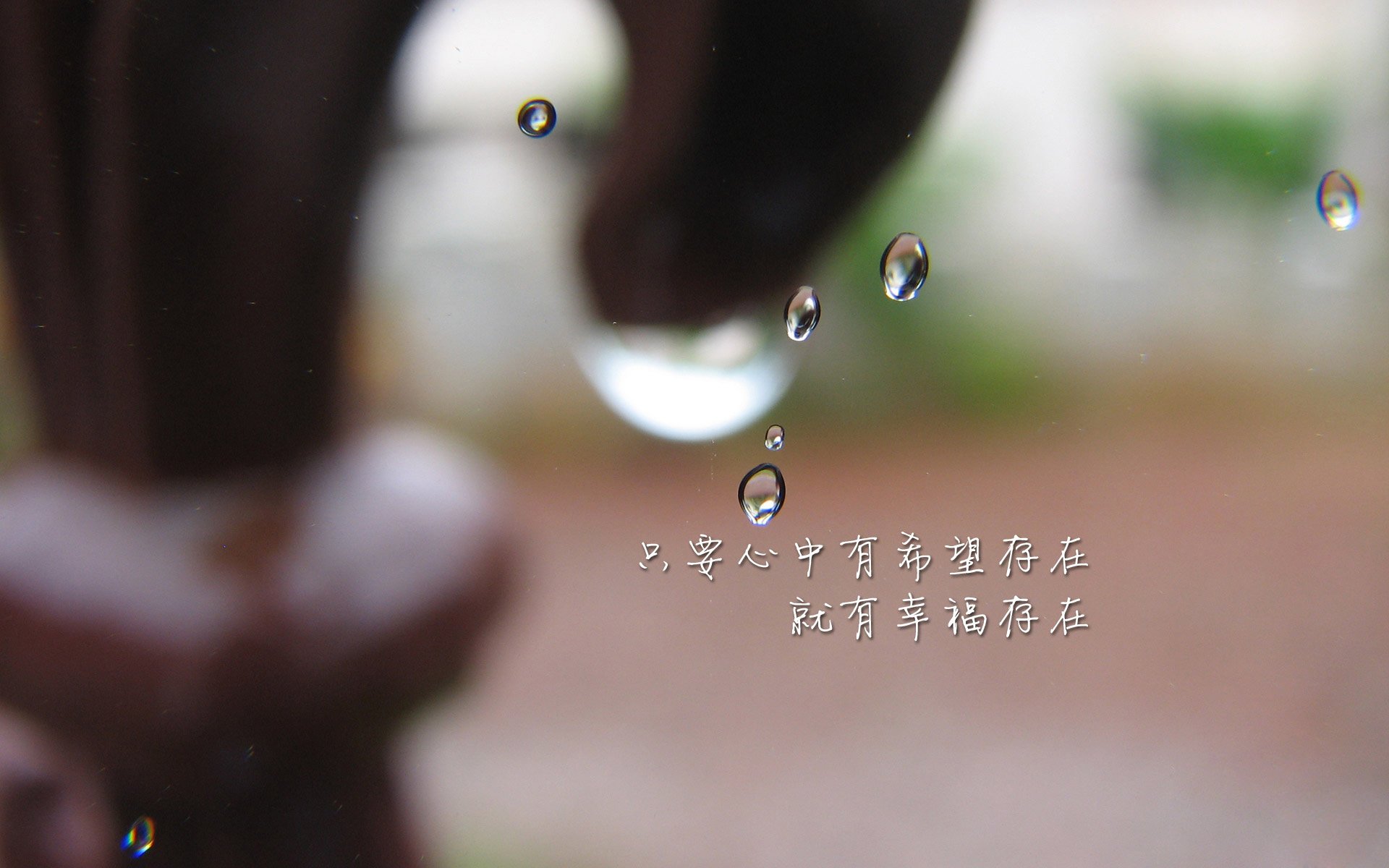 首先,我们来扩展思维,拟定一个独一无二的标题