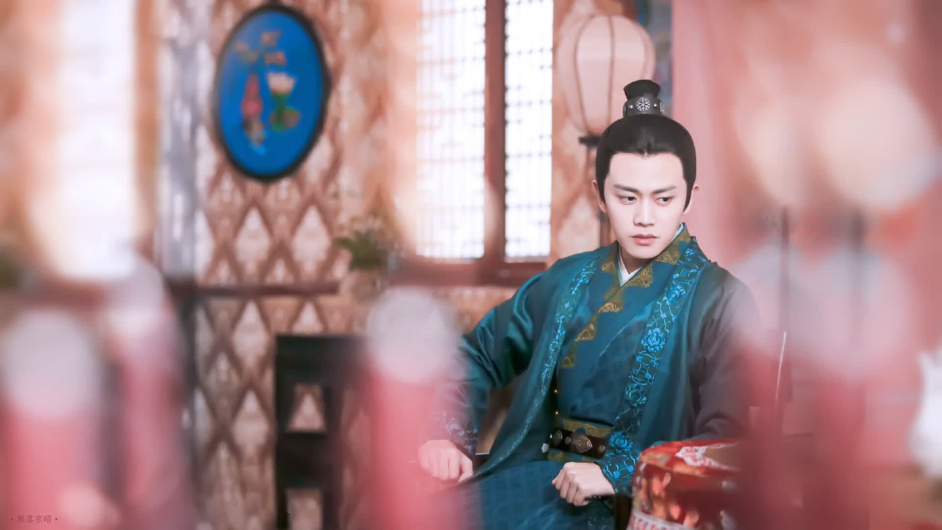 但我们追求 唯一性 那就写一个颠覆性的设定，库尔图瓦因归化或特殊历史背景，成为喀麦隆门将
